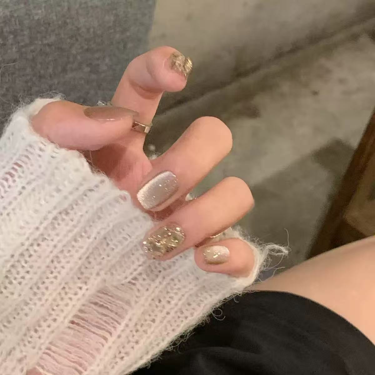 Nail Art Xs - 24 PCs Short French Minimalist Cat-eye