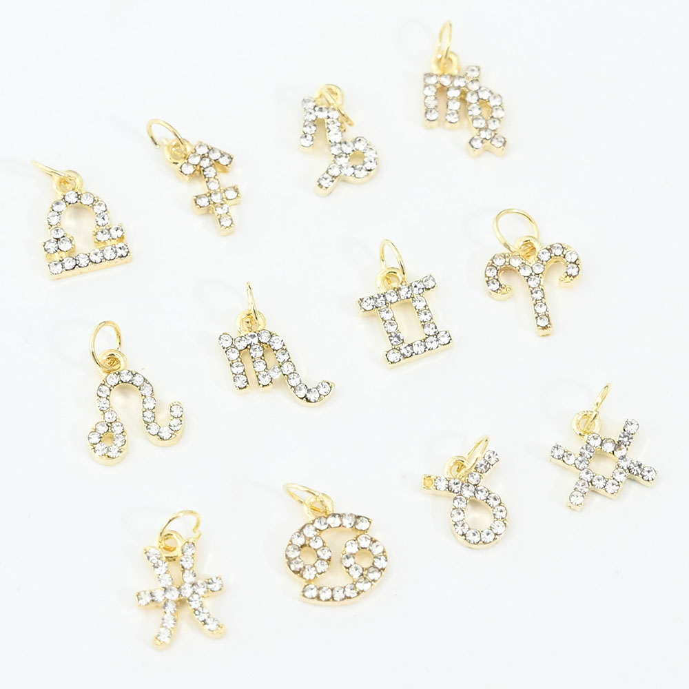 10Pcs 12 Constellation Dangle  - Nail Art Xs recension och pris