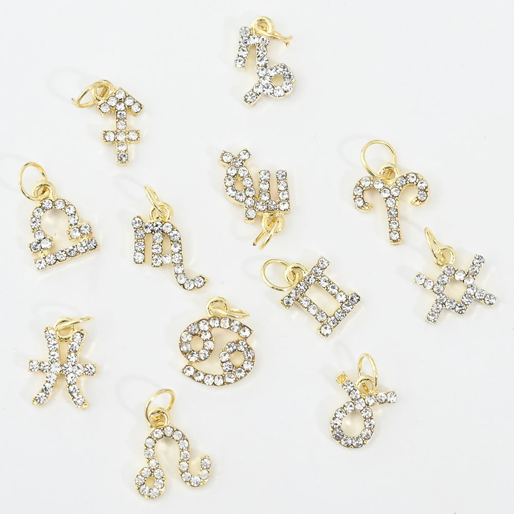 10Pcs 12 Constellation Dangle  - Nail Art Xs recension och pris